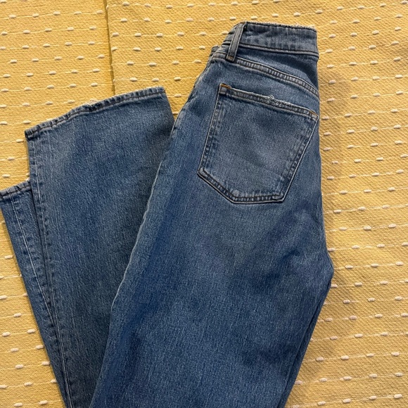 Abercrombie Curve Love High Rise 90s Relaxed Jeans - Picture 3 of 4